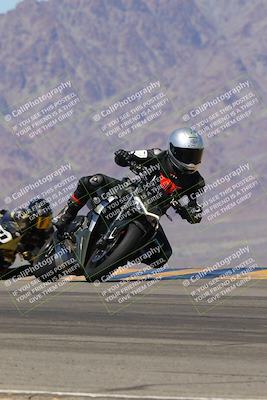 media/Sep-25-2023-Moto Forza (Mon) [[81ffa65e0a]]/A Group/Session 4 (Turn 9)/
